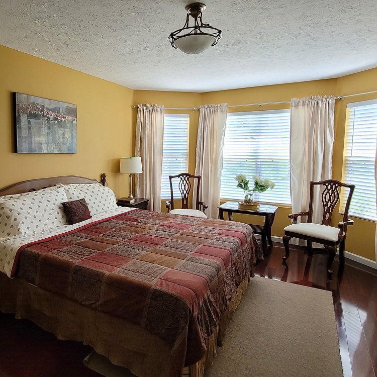 Upscale Apartment Slider 1